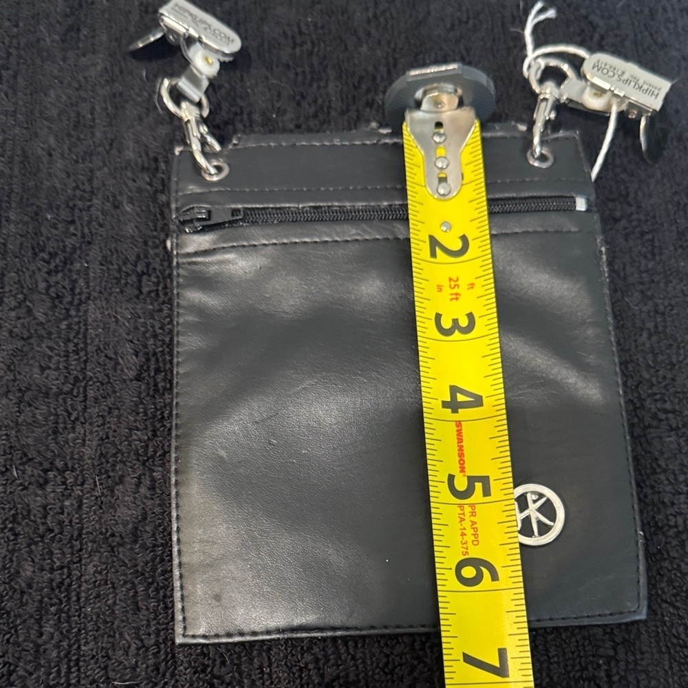 Black Leather Lady Rider Pouch - Picture 4 of 4